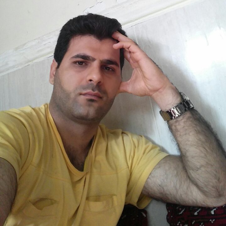 مصطفی