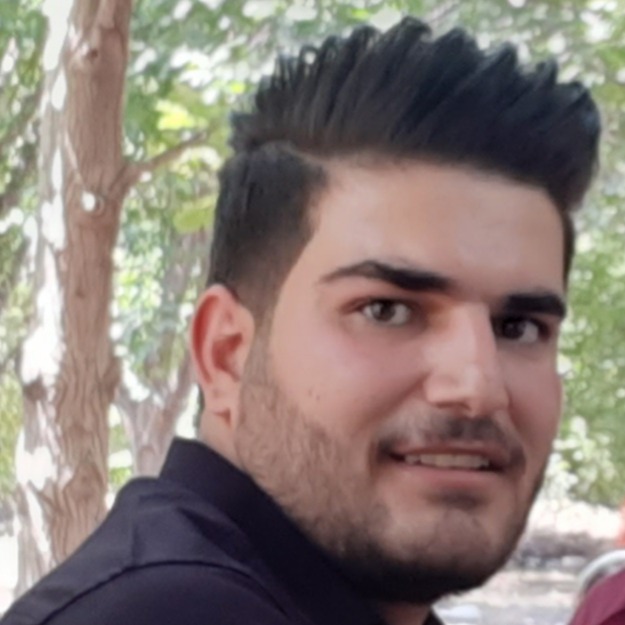 علی