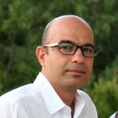 علی