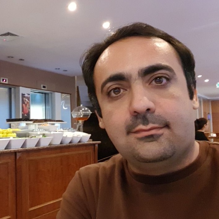 علی