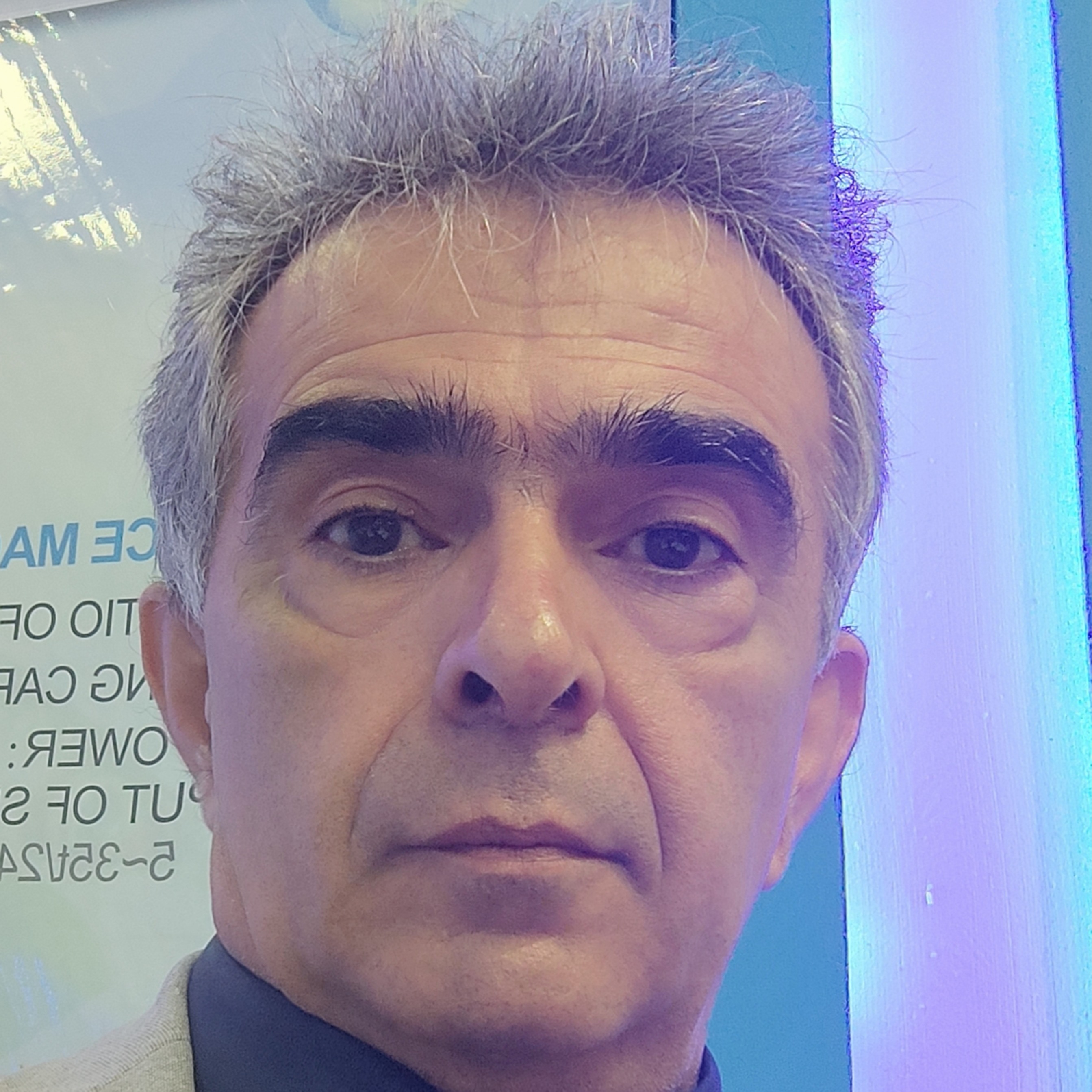 سیدحسین