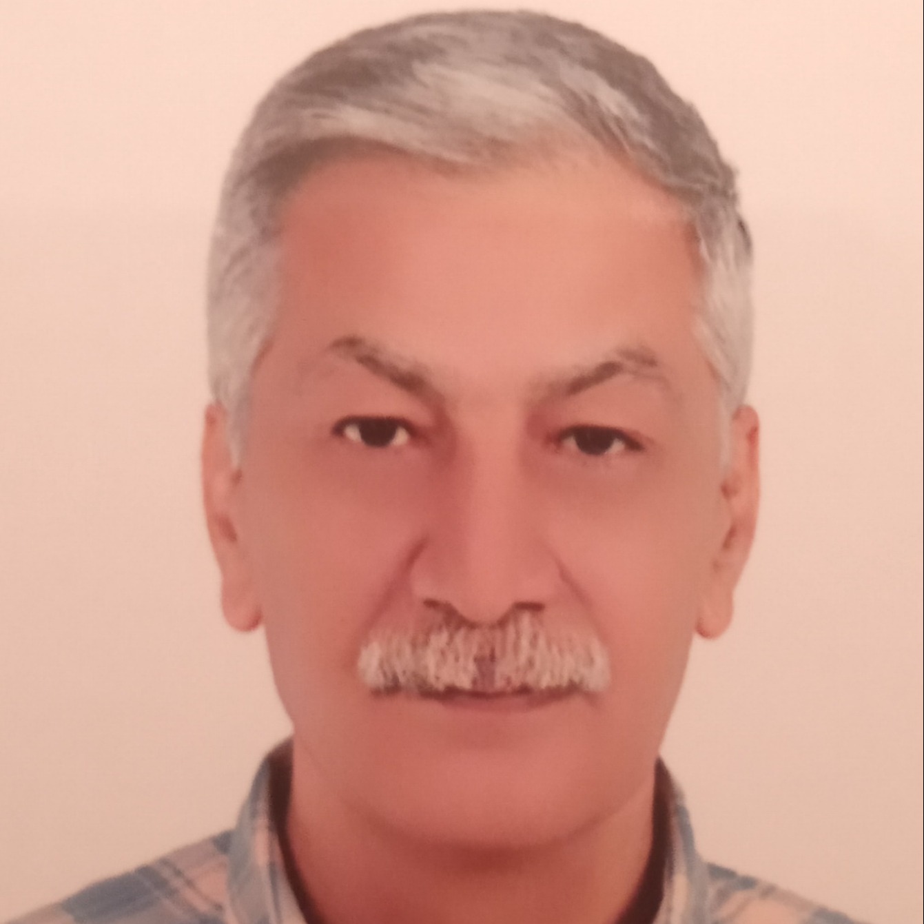 علی