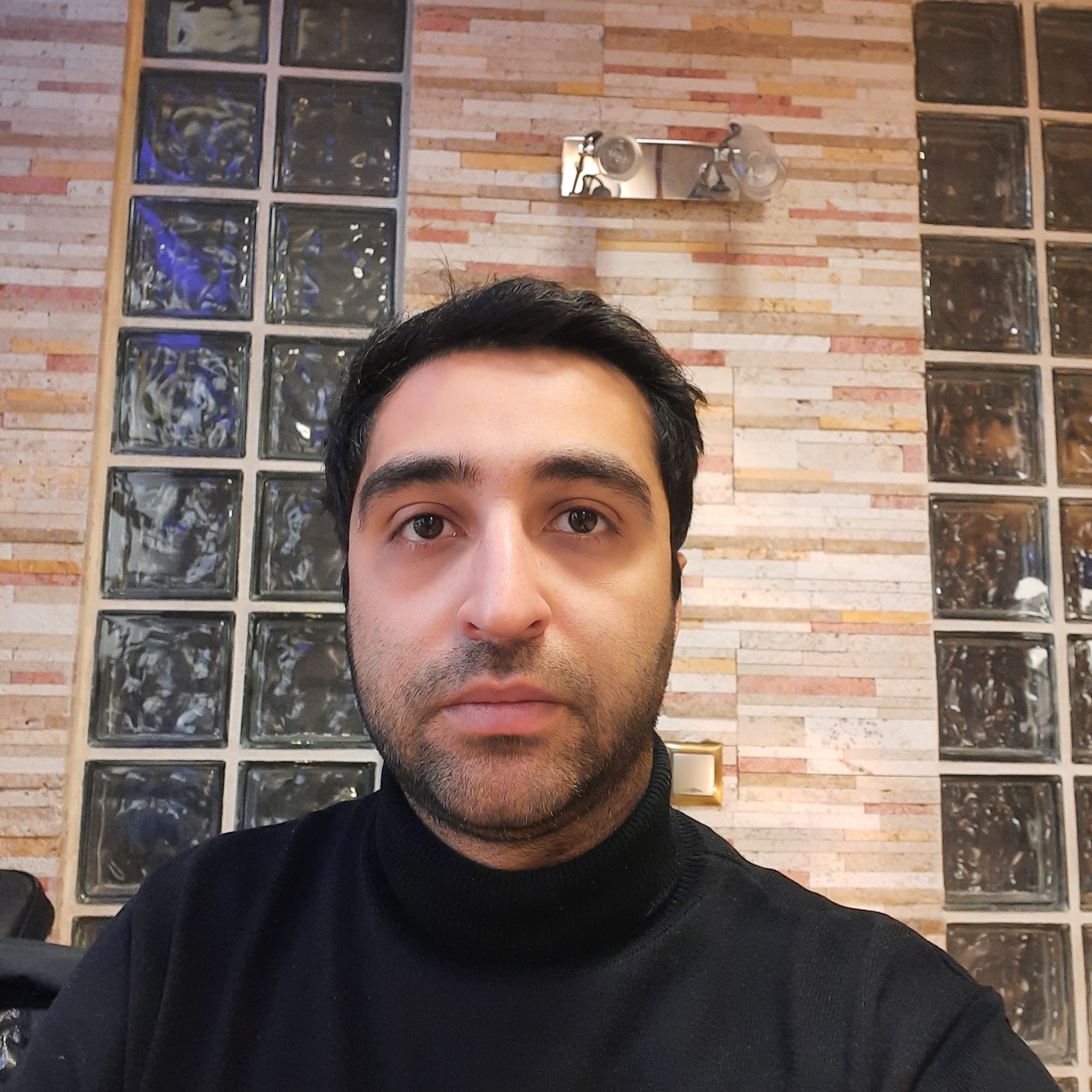 عباس