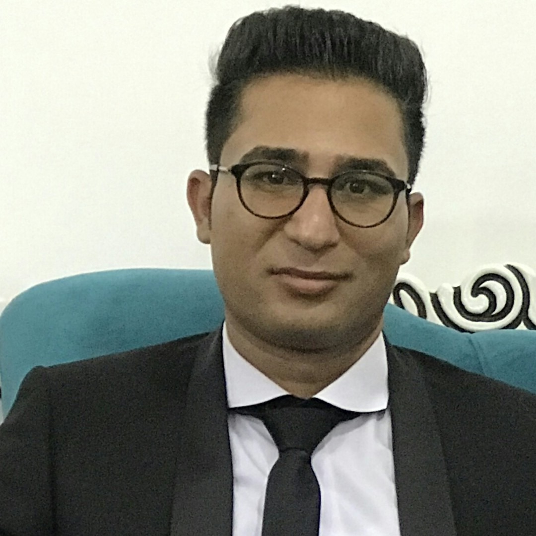 علی