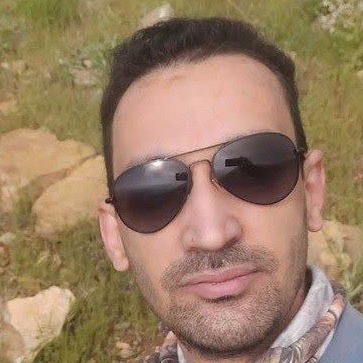 پویا