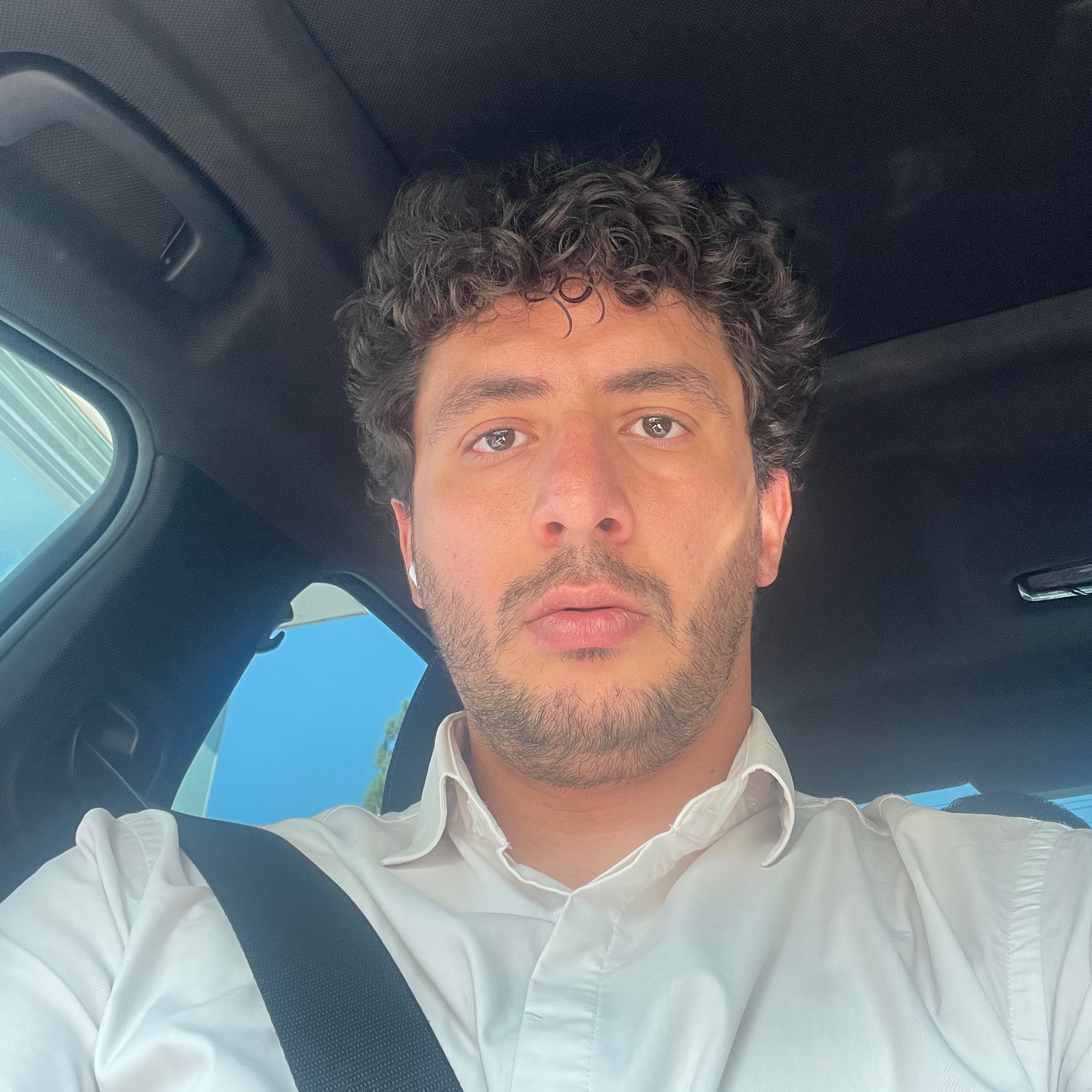 علی