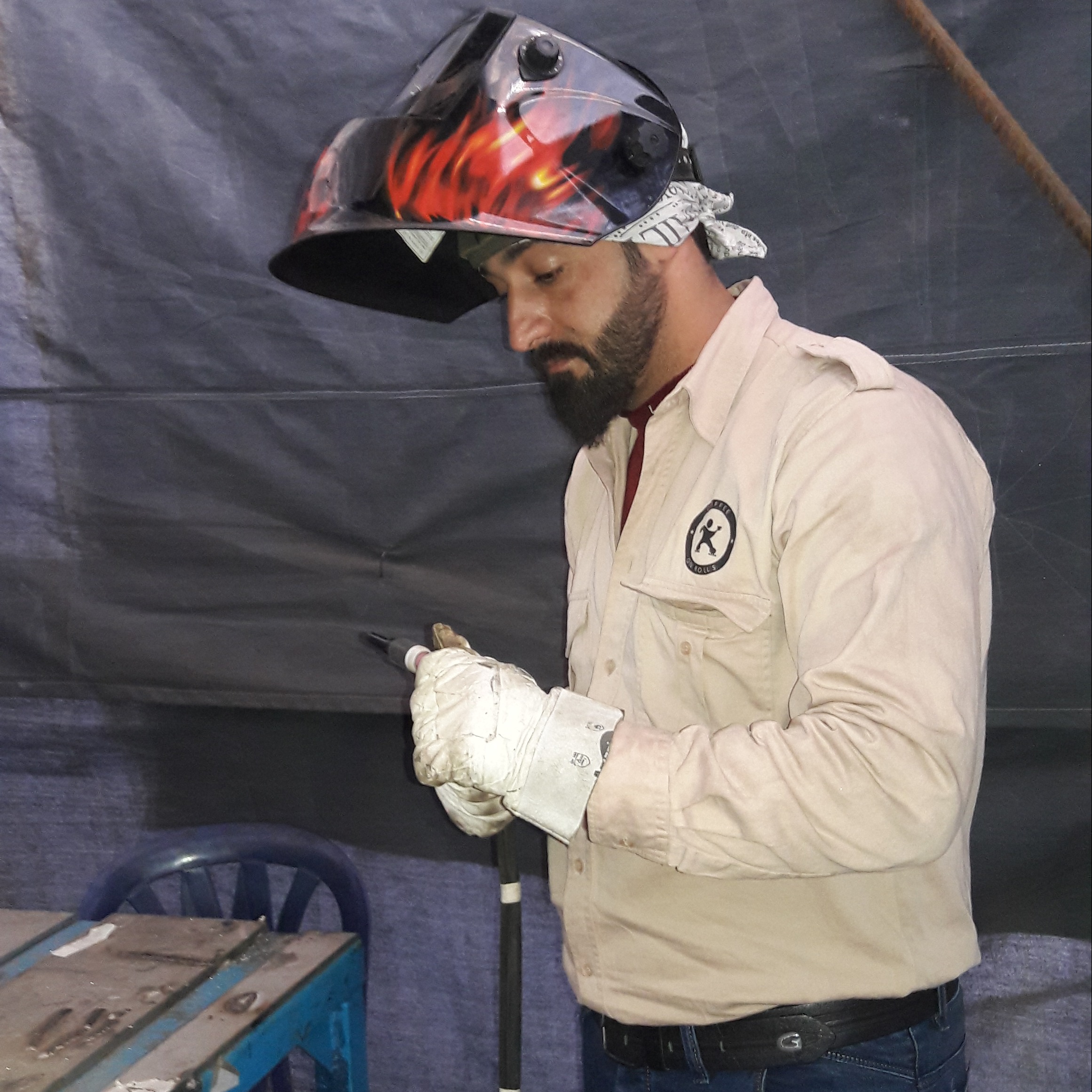منصور