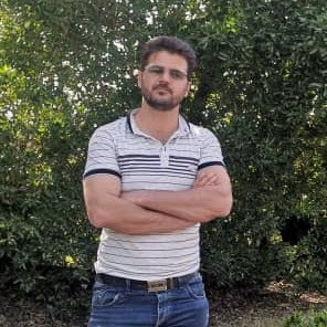 علی