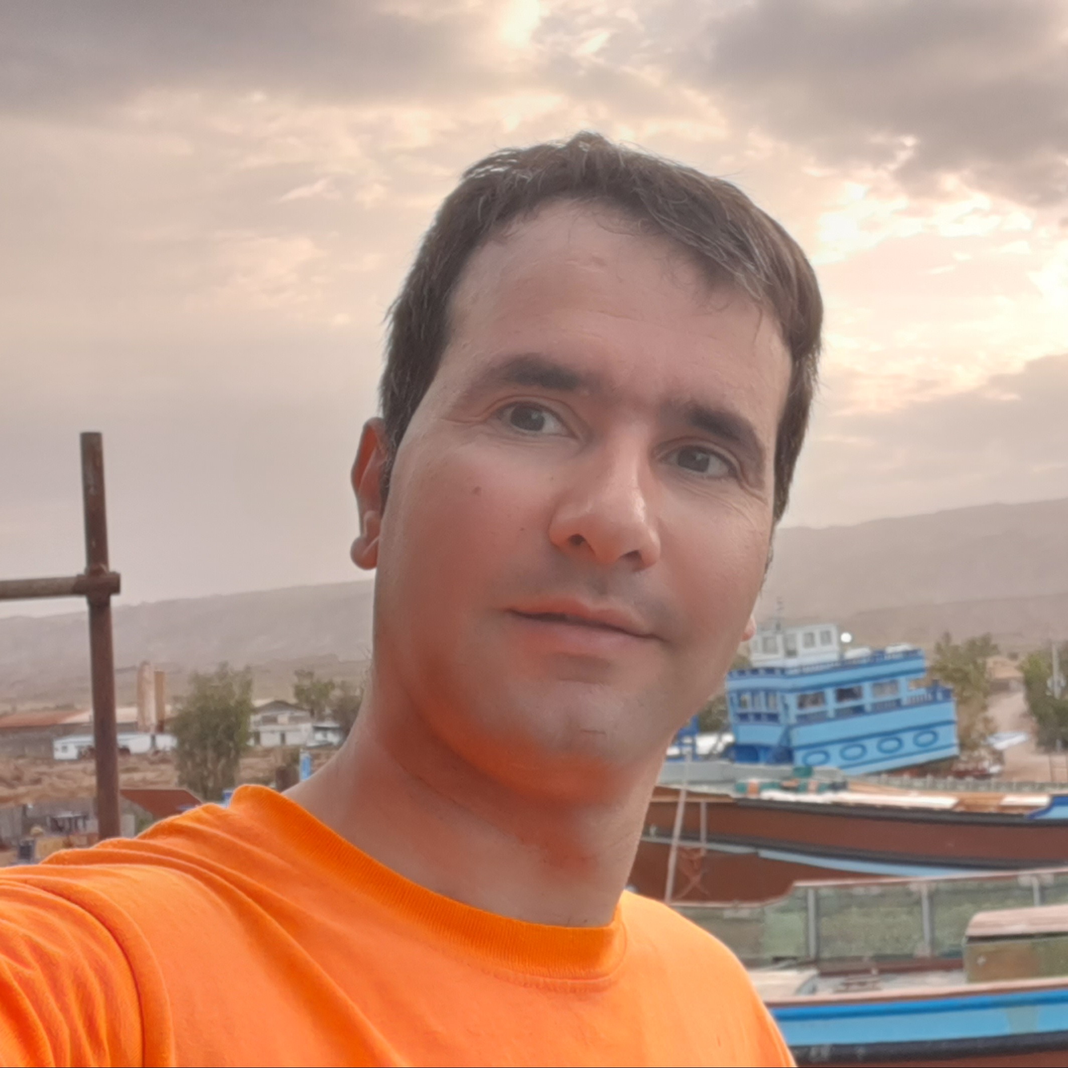 منصور