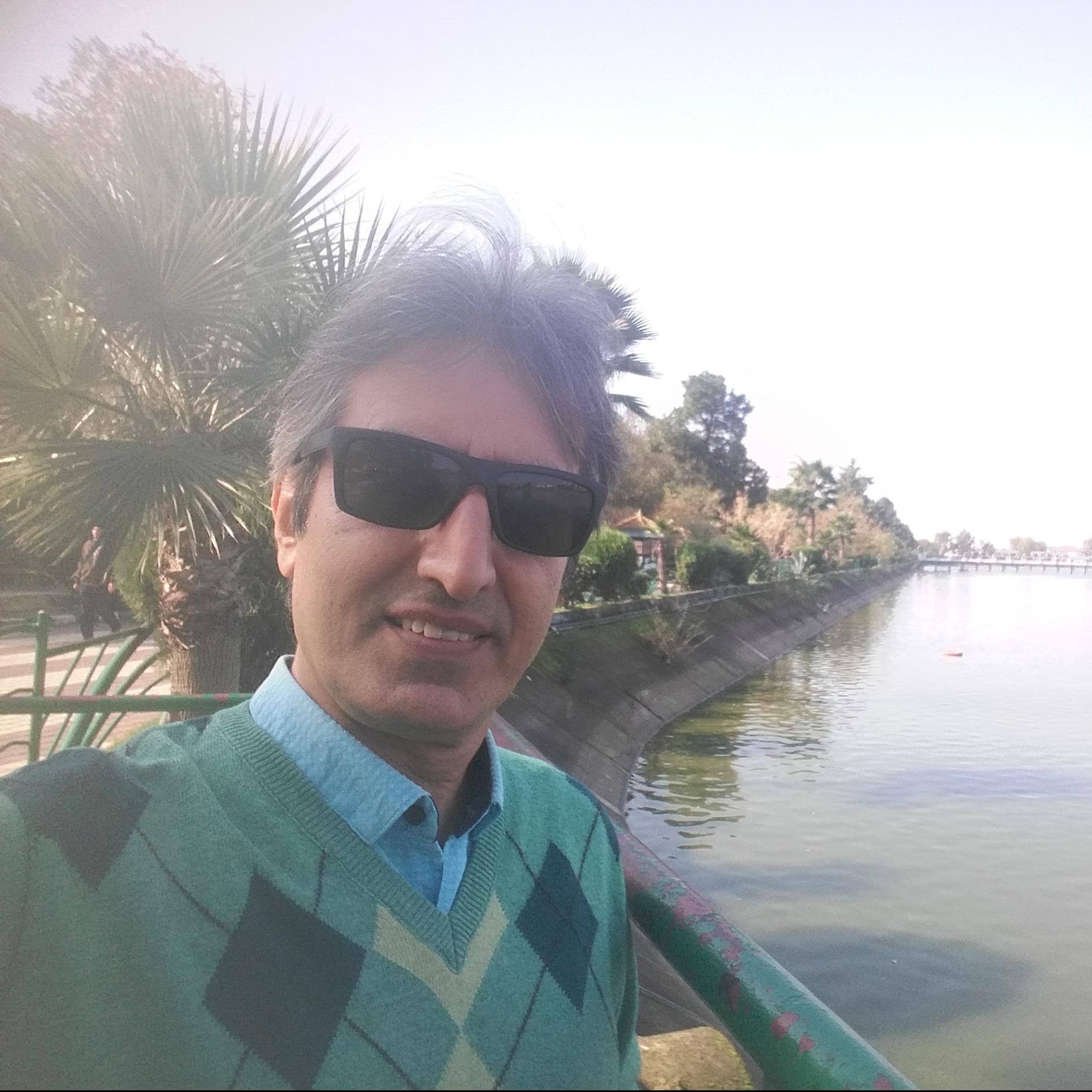 علی