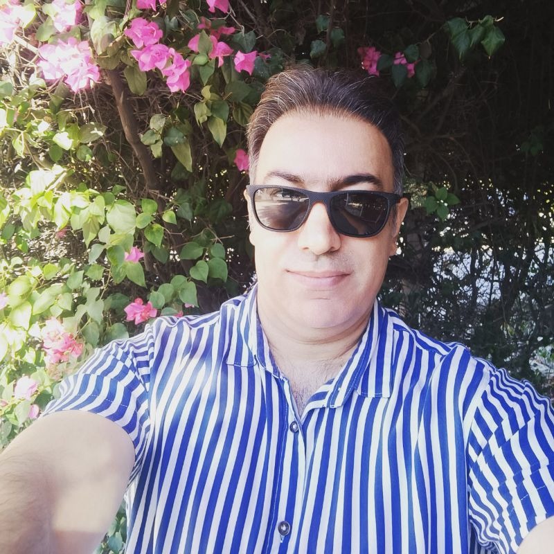 علی
