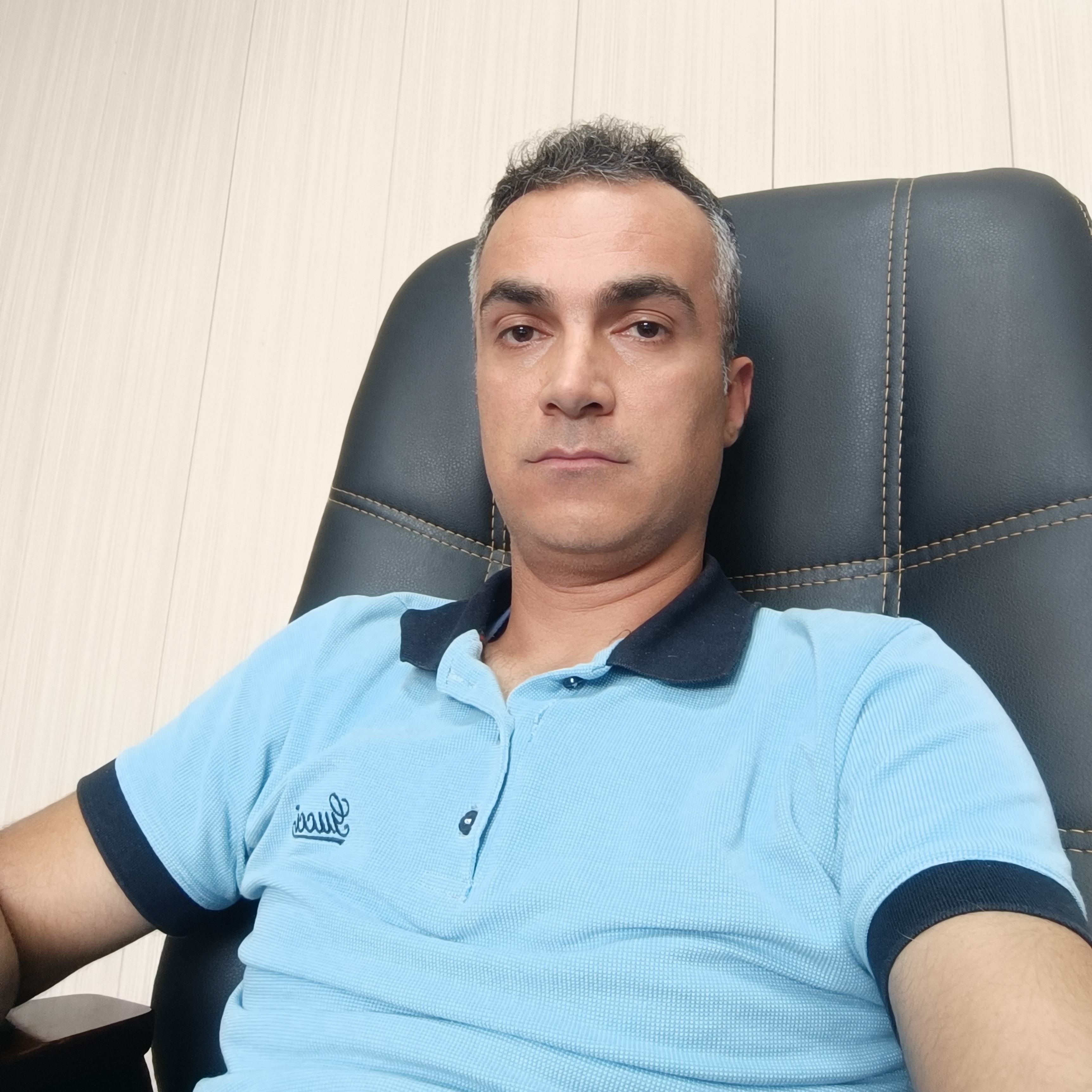 علی