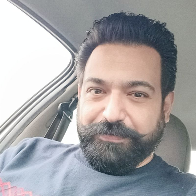 علیرضا