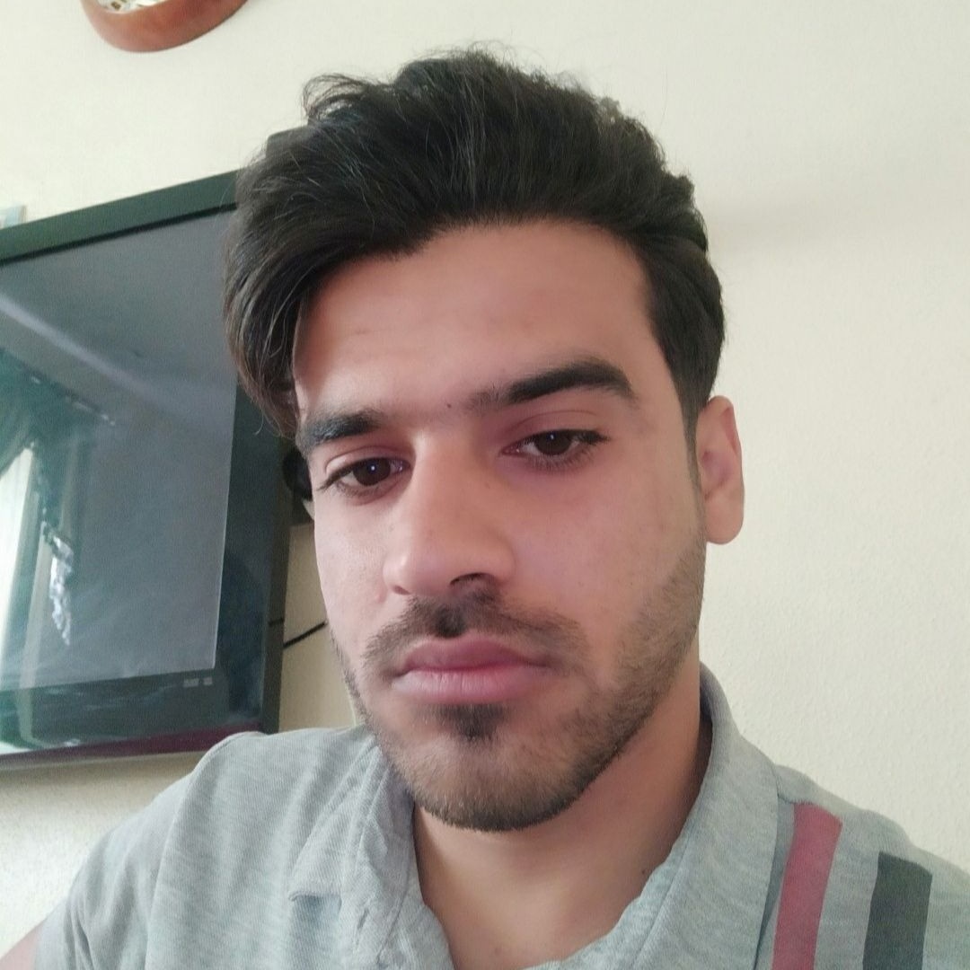 علی