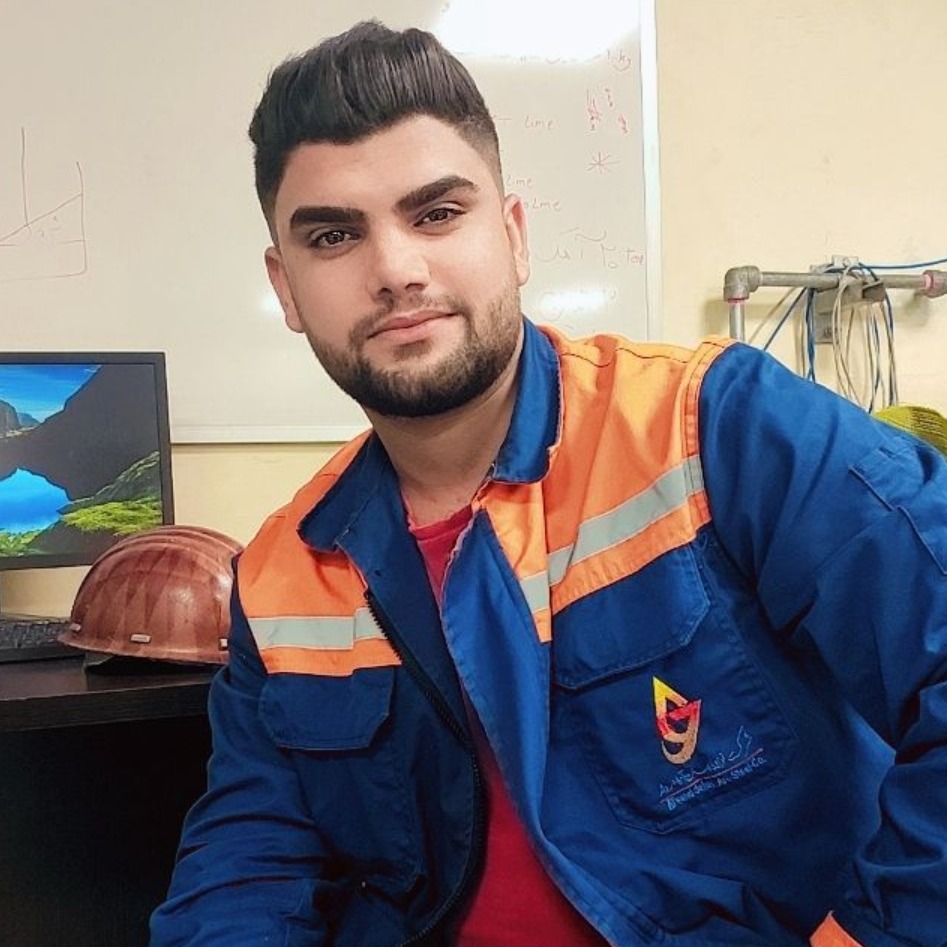 علی