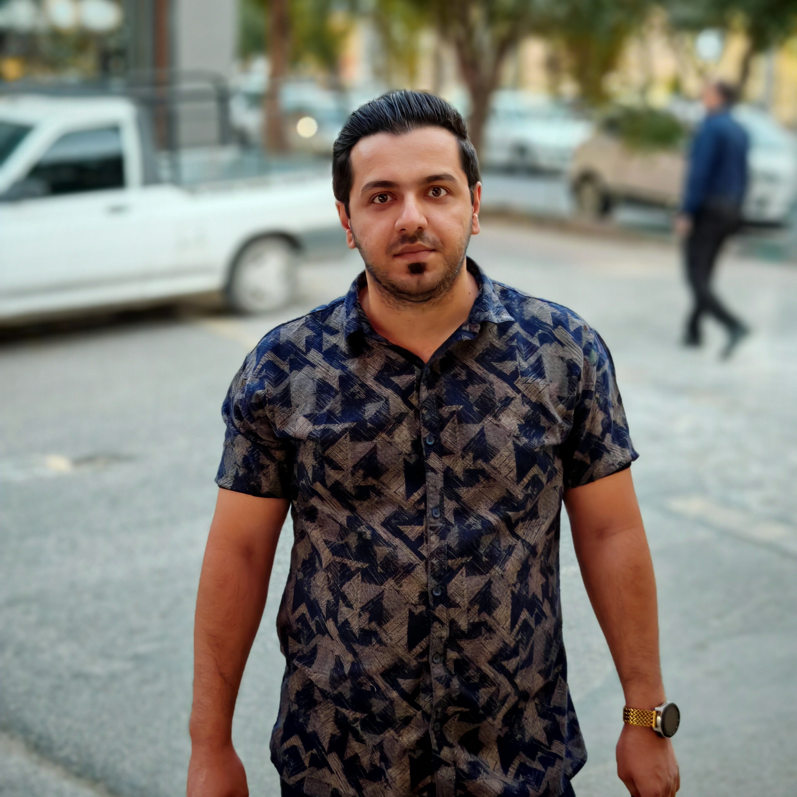علی