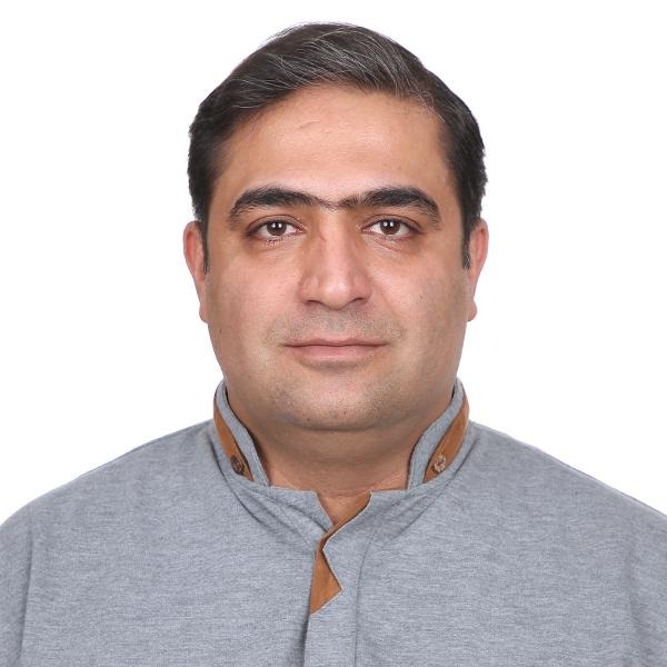 علی