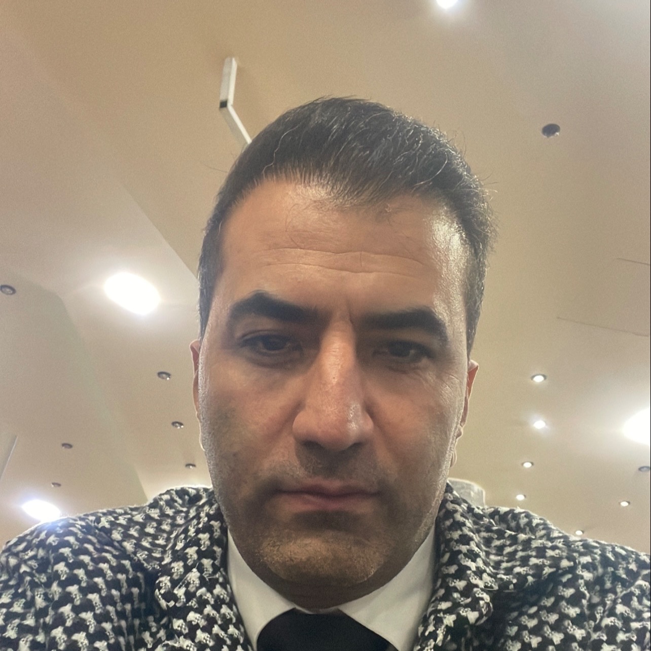 میثم