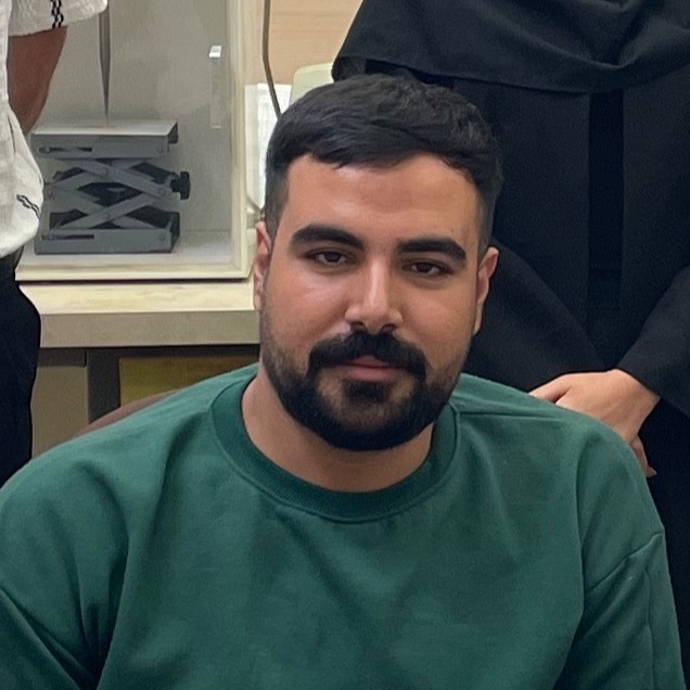 علی